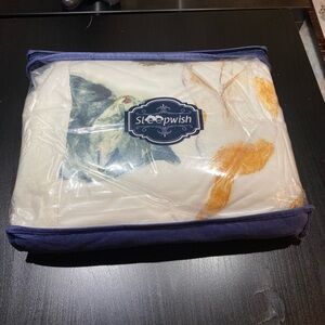 Sleepwish Floral Blanket